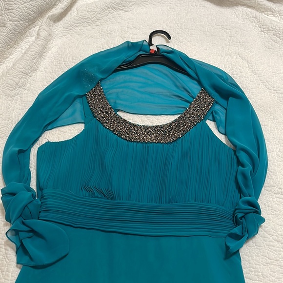 Beaded embellished necklace teal party dress, worn once, sleeveless Size L - Picture 10 of 10